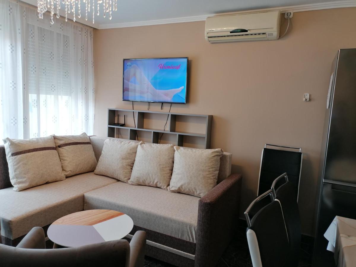 Bettina47 Apartman Hajdúszoboszló Exterior foto