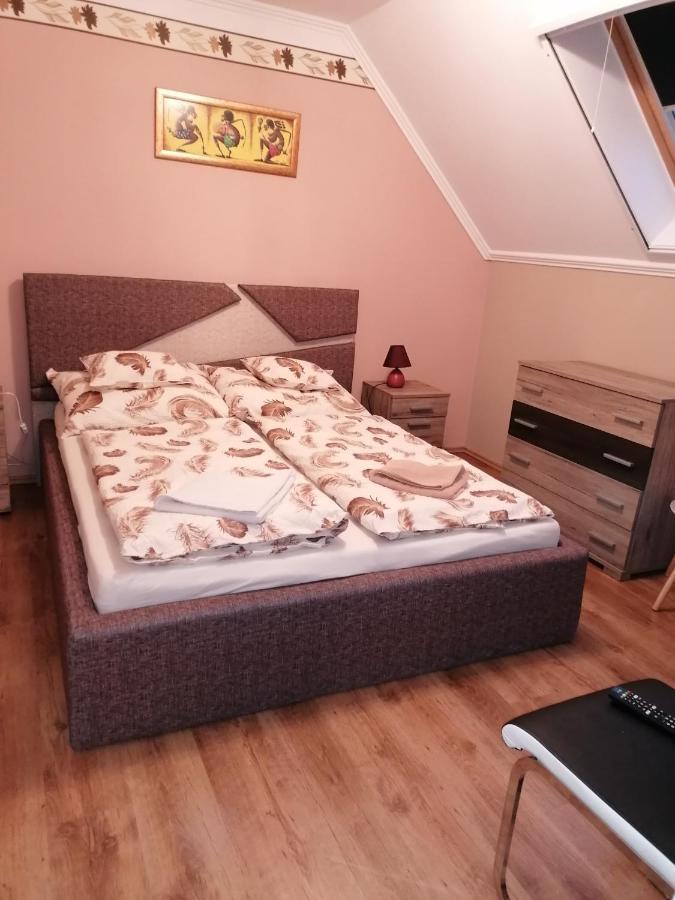 Bettina47 Apartman Hajdúszoboszló Exterior foto