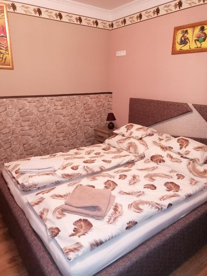 Bettina47 Apartman Hajdúszoboszló Exterior foto